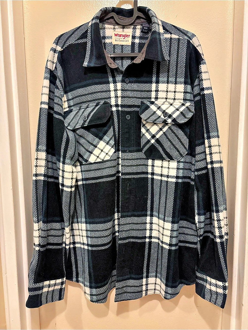 Wrangler Men's Plaid Cotton Shirt Size Medium